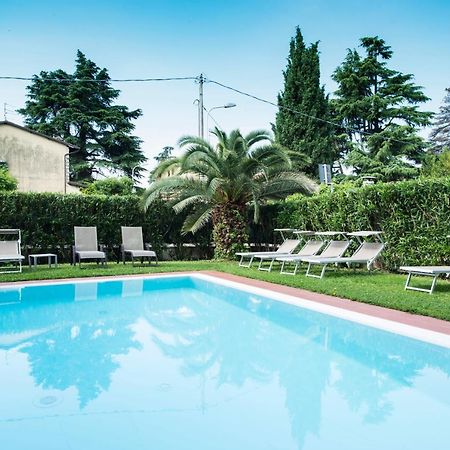 Appartamenti Meridiana Торри-дель-Бенако Экстерьер фото